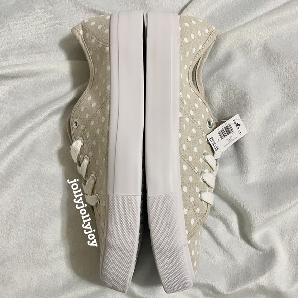 Torrid Natural Polka Dot Canvas Sneaker 9WW - Picture 7 of 12